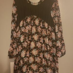 Womens long sleeve dress